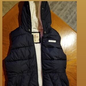 Hollister blue and white fluffy vest, medium